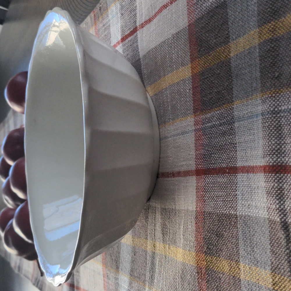 Antique/vintage ironstone bowl